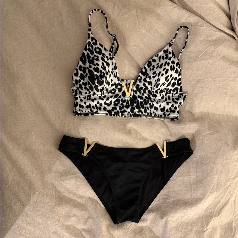 Victoria's Secret Black & White Leopard Print Bikini Set